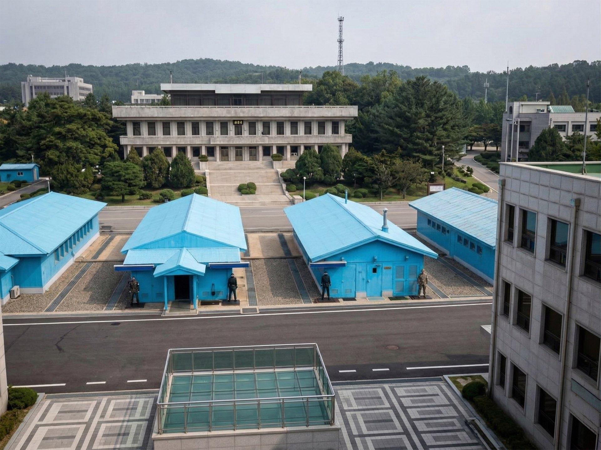 Visit DMZ
